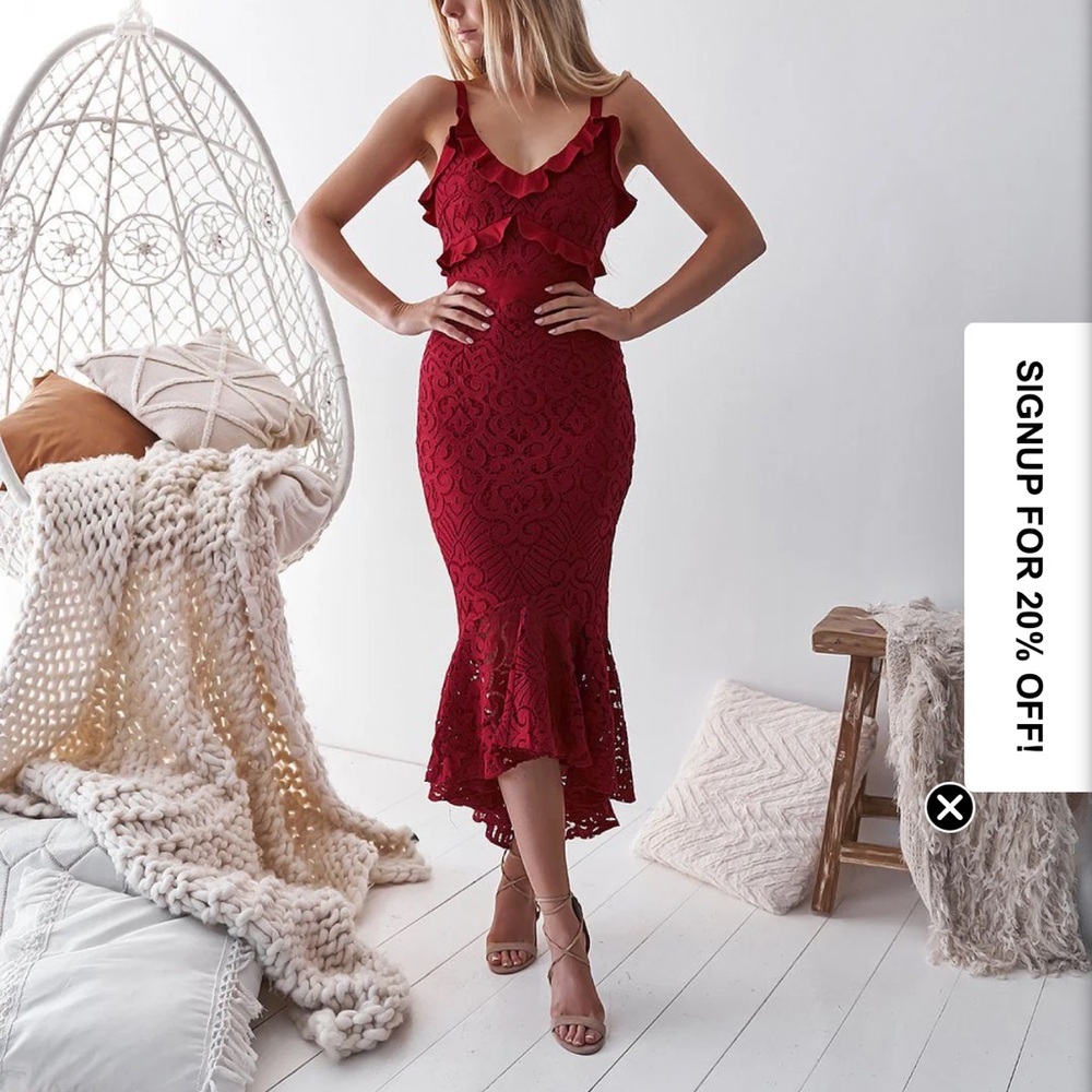 Red Ruffled Spaghetti Strap Midi Dress for Weddings